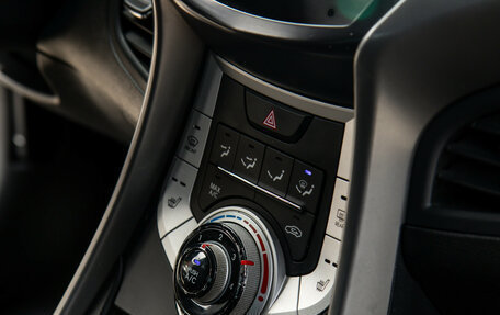 Hyundai Elantra V, 2012 год, 998 000 рублей, 13 фотография