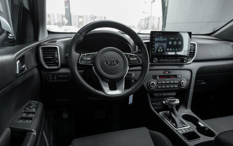 KIA Sportage IV рестайлинг, 2018 год, 1 880 000 рублей, 7 фотография