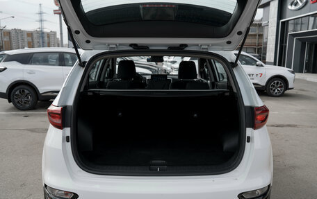 KIA Sportage IV рестайлинг, 2018 год, 1 880 000 рублей, 21 фотография