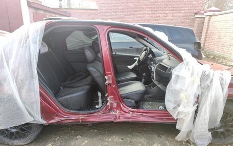 Renault Logan I, 2013 год, 140 000 рублей, 6 фотография