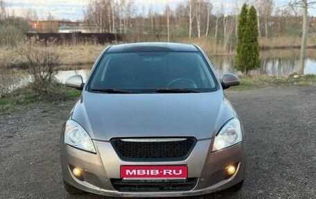 KIA cee'd I рестайлинг, 2008 год, 400 000 рублей, 1 фотография