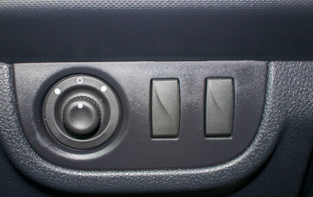 Renault Sandero II рестайлинг, 2019 год, 1 159 000 рублей, 16 фотография