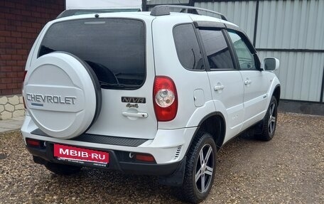 Chevrolet Niva I рестайлинг, 2010 год, 520 000 рублей, 2 фотография