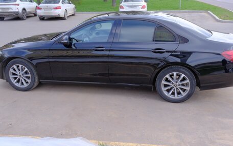 Mercedes-Benz E-Класс, 2020 год, 3 300 000 рублей, 3 фотография
