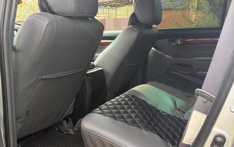 Toyota Land Cruiser Prado 120 рестайлинг, 2006 год, 2 500 000 рублей, 9 фотография