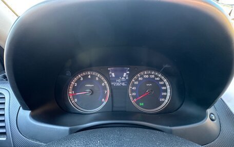 Hyundai Solaris II рестайлинг, 2011 год, 630 000 рублей, 10 фотография