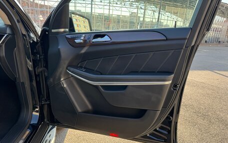 Mercedes-Benz GL-Класс, 2012 год, 1 950 000 рублей, 11 фотография