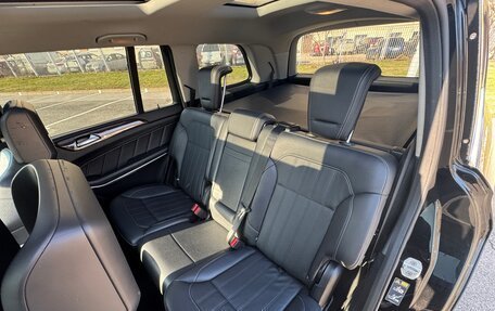 Mercedes-Benz GL-Класс, 2012 год, 1 950 000 рублей, 19 фотография