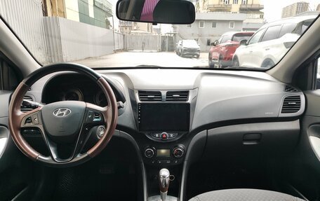 Hyundai Solaris II рестайлинг, 2012 год, 561 000 рублей, 10 фотография