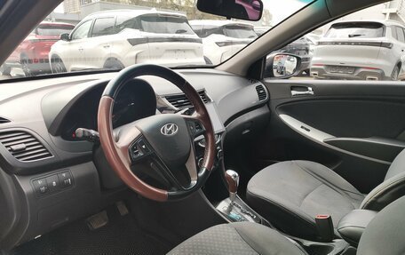 Hyundai Solaris II рестайлинг, 2012 год, 561 000 рублей, 12 фотография