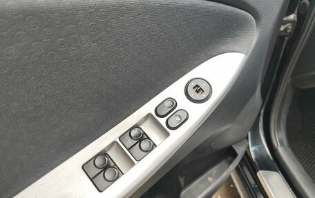 Hyundai Solaris II рестайлинг, 2012 год, 561 000 рублей, 15 фотография