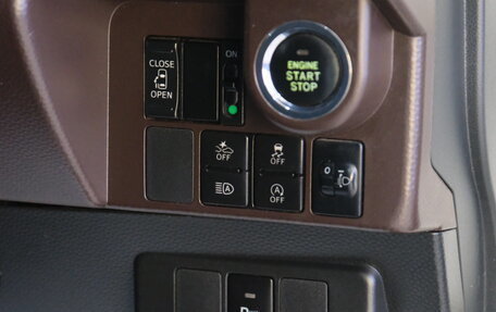 Toyota Tank I, 2019 год, 999 000 рублей, 10 фотография