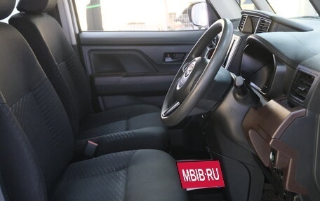 Toyota Tank I, 2019 год, 999 000 рублей, 8 фотография