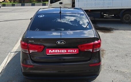 KIA Rio III рестайлинг, 2015 год, 1 350 000 рублей, 2 фотография