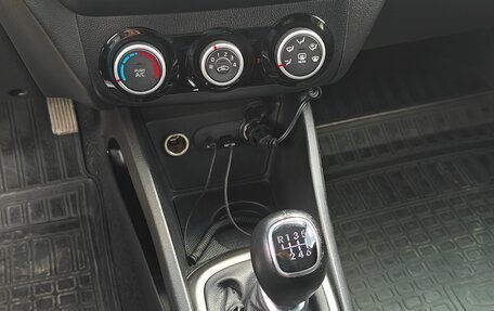 KIA Rio III рестайлинг, 2015 год, 1 350 000 рублей, 17 фотография