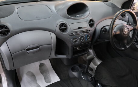 Toyota Vitz, 2002 год, 399 000 рублей, 17 фотография