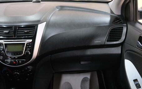 Hyundai Solaris II рестайлинг, 2011 год, 789 000 рублей, 18 фотография