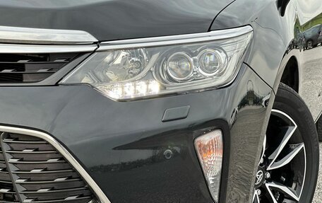 Toyota Camry, 2017 год, 2 340 000 рублей, 10 фотография