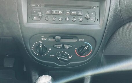 Peugeot 206, 2006 год, 450 000 рублей, 15 фотография