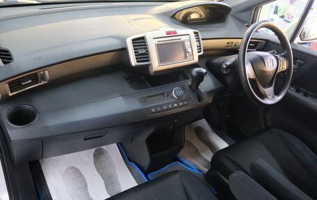 Honda Freed I, 2012 год, 1 099 000 рублей, 16 фотография