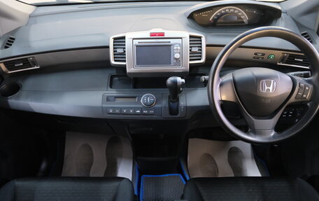 Honda Freed I, 2012 год, 1 099 000 рублей, 14 фотография