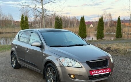 KIA cee'd I рестайлинг, 2008 год, 400 000 рублей, 2 фотография