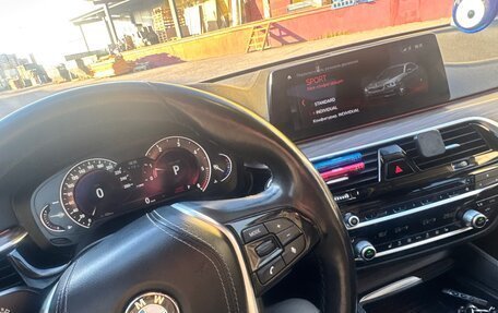 BMW 5 серия, 2017 год, 4 000 000 рублей, 13 фотография