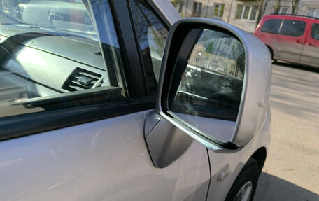 Nissan Tiida, 2011 год, 545 000 рублей, 11 фотография