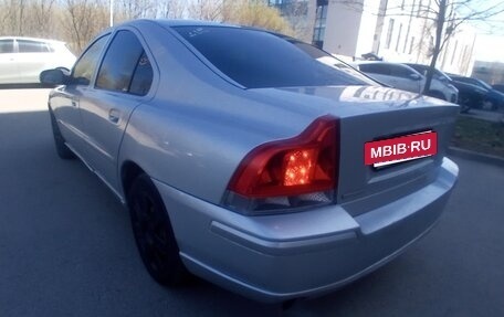 Volvo S60 III, 2002 год, 340 000 рублей, 6 фотография