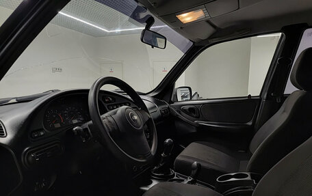 Chevrolet Niva I рестайлинг, 2010 год, 458 000 рублей, 16 фотография