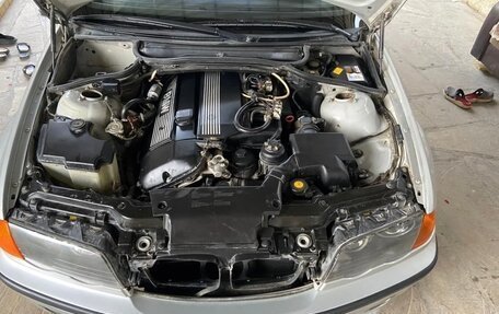 BMW 3 серия, 2000 год, 700 000 рублей, 4 фотография