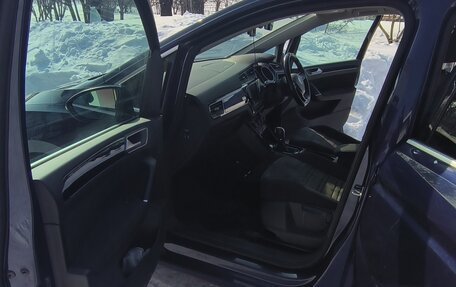 Volkswagen Touran III, 2016 год, 1 440 000 рублей, 2 фотография