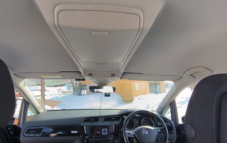 Volkswagen Touran III, 2016 год, 1 440 000 рублей, 15 фотография