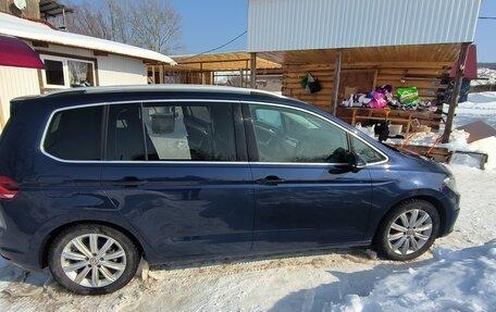 Volkswagen Touran III, 2016 год, 1 440 000 рублей, 18 фотография