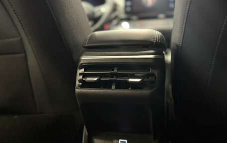 Geely Emgrand, 2023 год, 1 650 000 рублей, 11 фотография