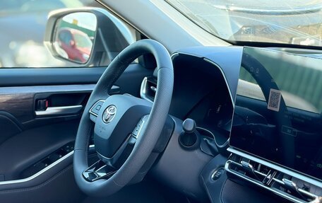 Toyota Highlander, 2026 год, 5 749 000 рублей, 21 фотография