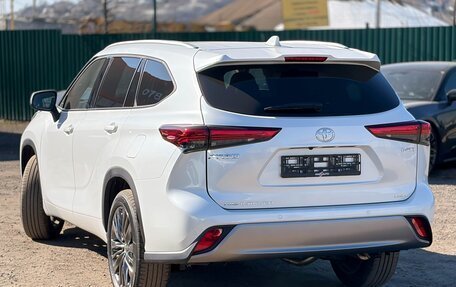 Toyota Highlander, 2026 год, 5 749 000 рублей, 28 фотография