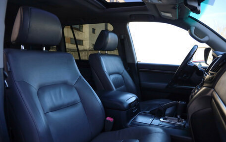 Toyota Land Cruiser 200, 2008 год, 2 799 000 рублей, 10 фотография