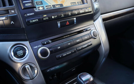 Toyota Land Cruiser 200, 2008 год, 2 799 000 рублей, 15 фотография