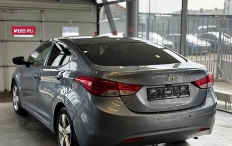 Hyundai Elantra V, 2013 год, 889 000 рублей, 4 фотография