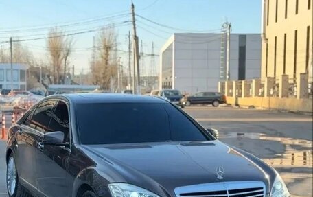 Mercedes-Benz S-Класс, 2009 год, 1 250 000 рублей, 1 фотография