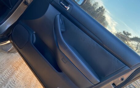 Toyota Avensis III рестайлинг, 2005 год, 520 000 рублей, 21 фотография