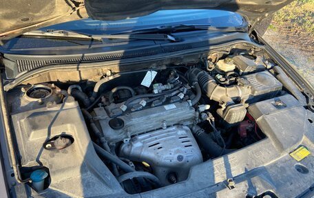 Toyota Avensis III рестайлинг, 2005 год, 520 000 рублей, 23 фотография