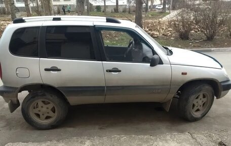 Chevrolet Niva I рестайлинг, 2006 год, 495 000 рублей, 2 фотография