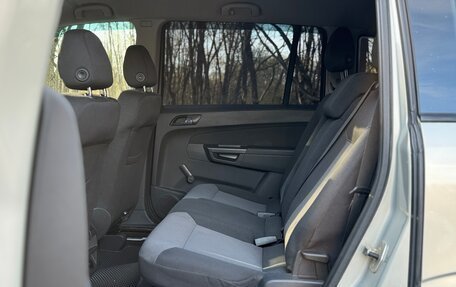 Opel Zafira B, 2008 год, 590 000 рублей, 21 фотография