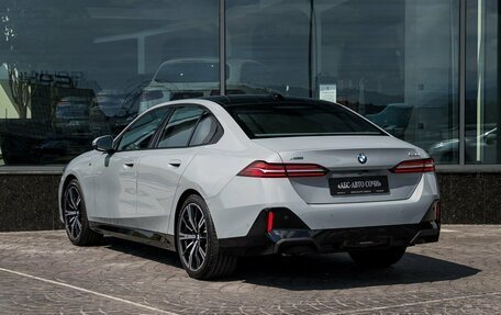 BMW 5 серия, 2025 год, 8 990 000 рублей, 4 фотография