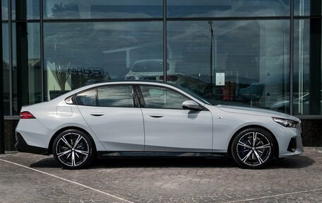 BMW 5 серия, 2025 год, 8 990 000 рублей, 7 фотография