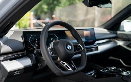 BMW 5 серия, 2025 год, 8 990 000 рублей, 11 фотография