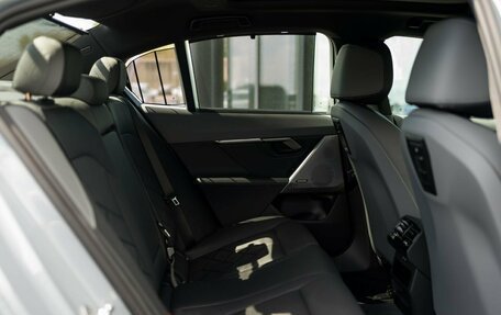 BMW 5 серия, 2025 год, 8 990 000 рублей, 28 фотография