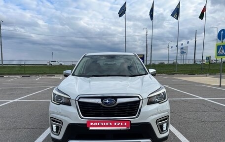 Subaru Forester, 2019 год, 2 900 000 рублей, 3 фотография